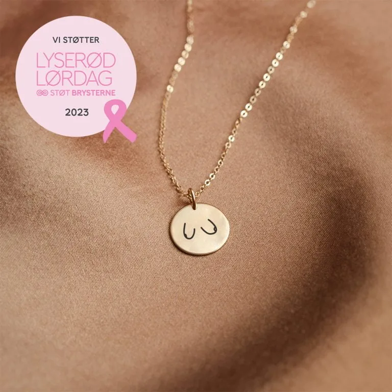 "Øst-Vest" Boobies Halskæde - Personligt Smykke fra Øndig Jewellery. Du støtter med 100 kr. til Støt Brysterne når du køber denne “Øst-Vest” Boobies Halskæde. Din støtte går direkte til forskning i brystkræft..