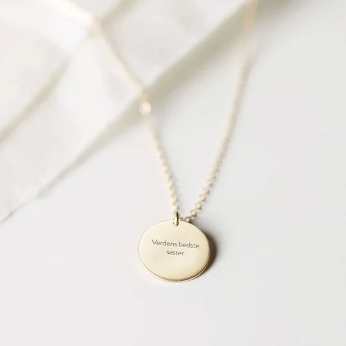 Verdens bedste søster - halskæde - Personligt Smykke fra Øndig Jewellery. En kærlig anerkendelse af en uerstattelig søskendebånd.