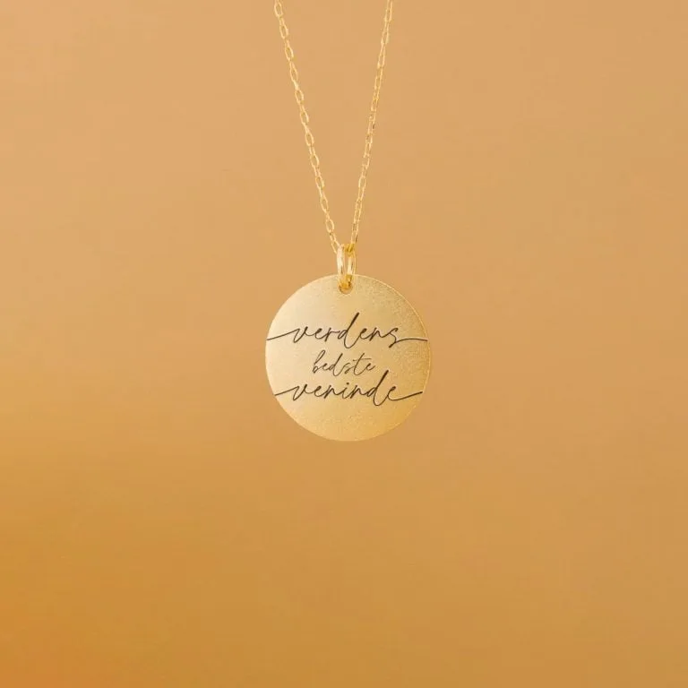 Verdens bedste veninde - Personligt Smykke fra Øndig Jewellery. Venindesmykke med personligt touch.