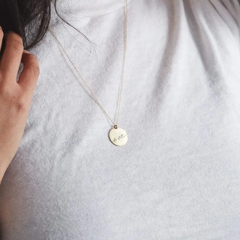 Be still - halskæde - Personligt Smykke fra Øndig Jewellery. En stilfærdig påmindelse om at finde roen.
