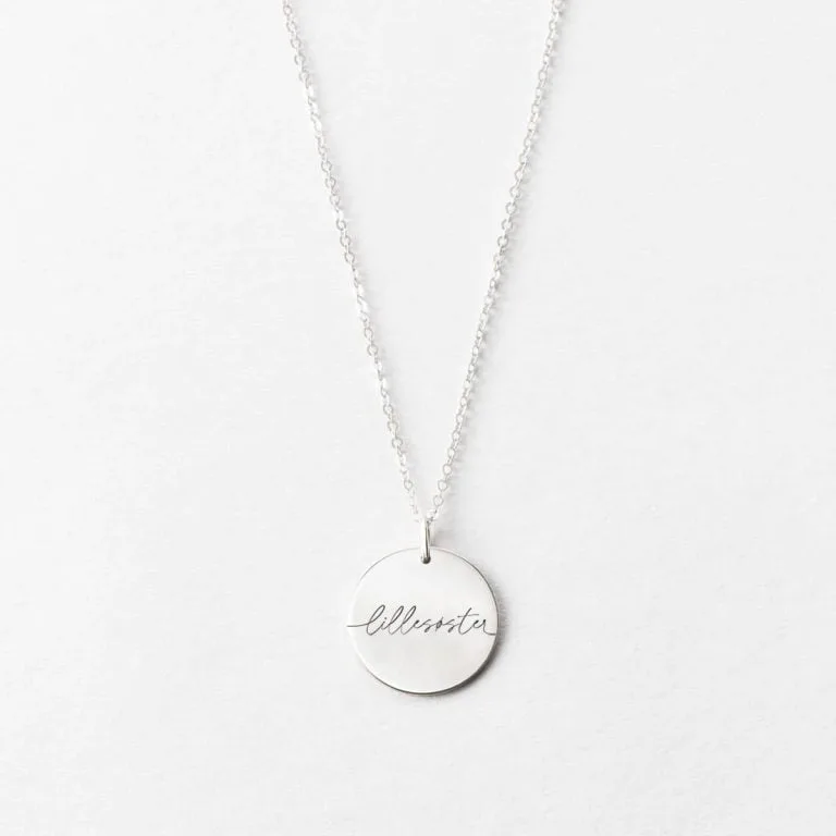 Lillesøster - halskæde - Personligt Smykke fra Øndig Jewellery. En kærlig anerkendelse af den yngste i søskendeflokken.
