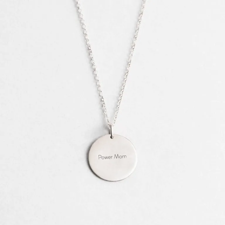 Power Mom - halskæde - Personligt Smykke fra Øndig Jewellery. En anerkendelse af moderskabets styrke og sejhed.
