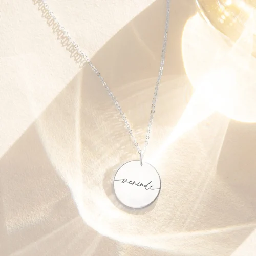 Veninde - halskæde - Personligt Smykke fra Øndig Jewellery. En fejring af venskaber, der beriger vores liv.