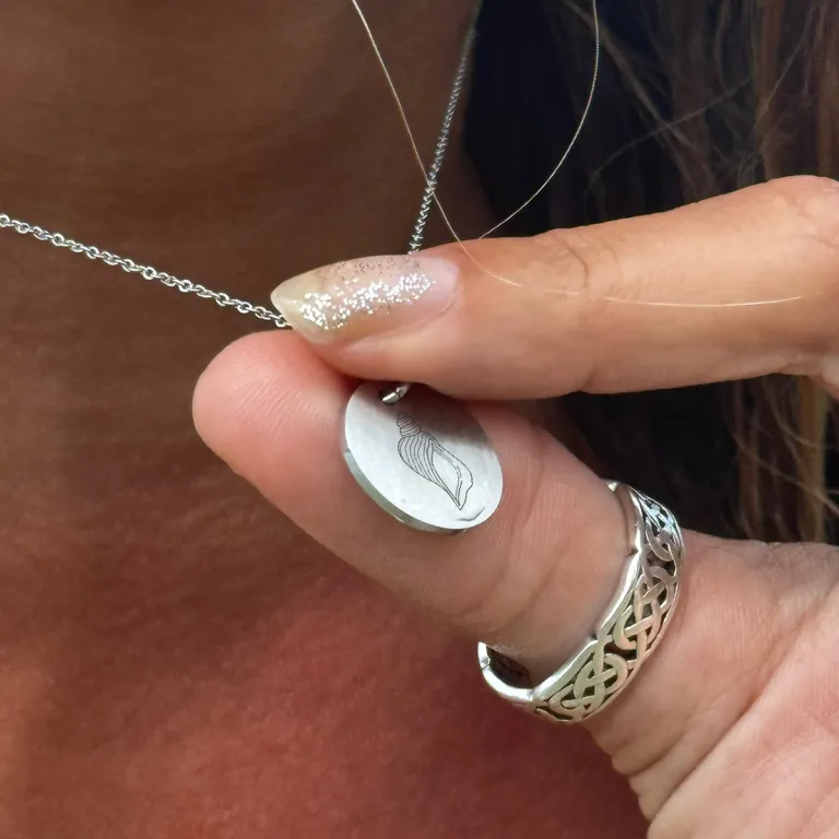 Konkylie halskæde - 01 - Personligt Smykke fra Øndig Jewellery. En uforglemmelig gave til nære relationer