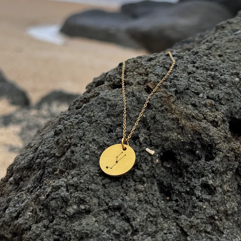 Tyren Stjernebillede - Personligt Smykke fra Øndig Jewellery. Stjernebilledet Tyren - kan personligøres