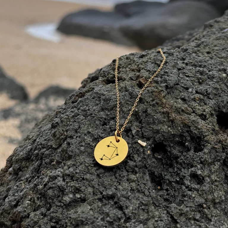 Vægten Stjernebillede - Personligt Smykke fra Øndig Jewellery. Stjernebilledet Vægten - kan personligøres