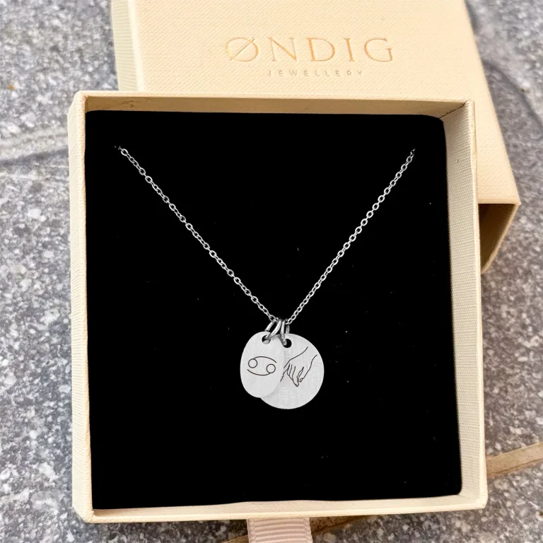 Krebsen Stjernetegn Superellipse Halskæde - Personligt Smykke fra Øndig Jewellery. Personlig Krebsen superellipse-halskæde
