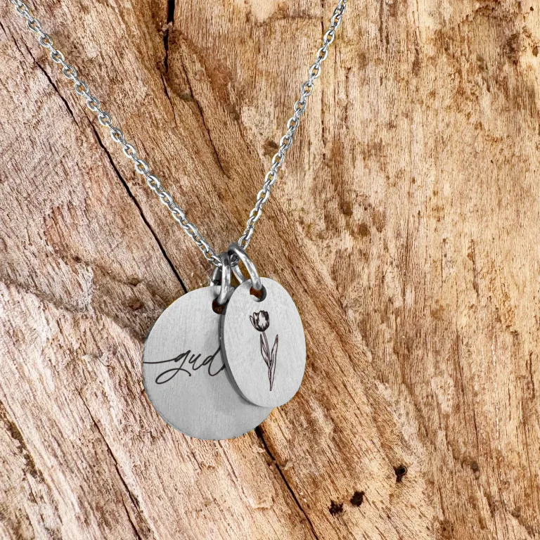 Tulipan på superellipse halskæde - Personligt Smykke fra Øndig Jewellery. Tulipan halskæde med din egen gravering