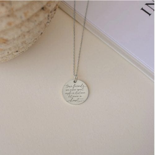 True friends are never apart - Personligt Smykke fra Øndig Jewellery. Forevigt bindeled i venskabets kæde.