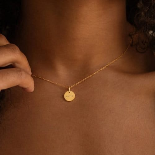 Jordemoder - halskæde - Personligt Smykke fra Øndig Jewellery. Hyldest til jordemødre - personlig og meningsfuld.