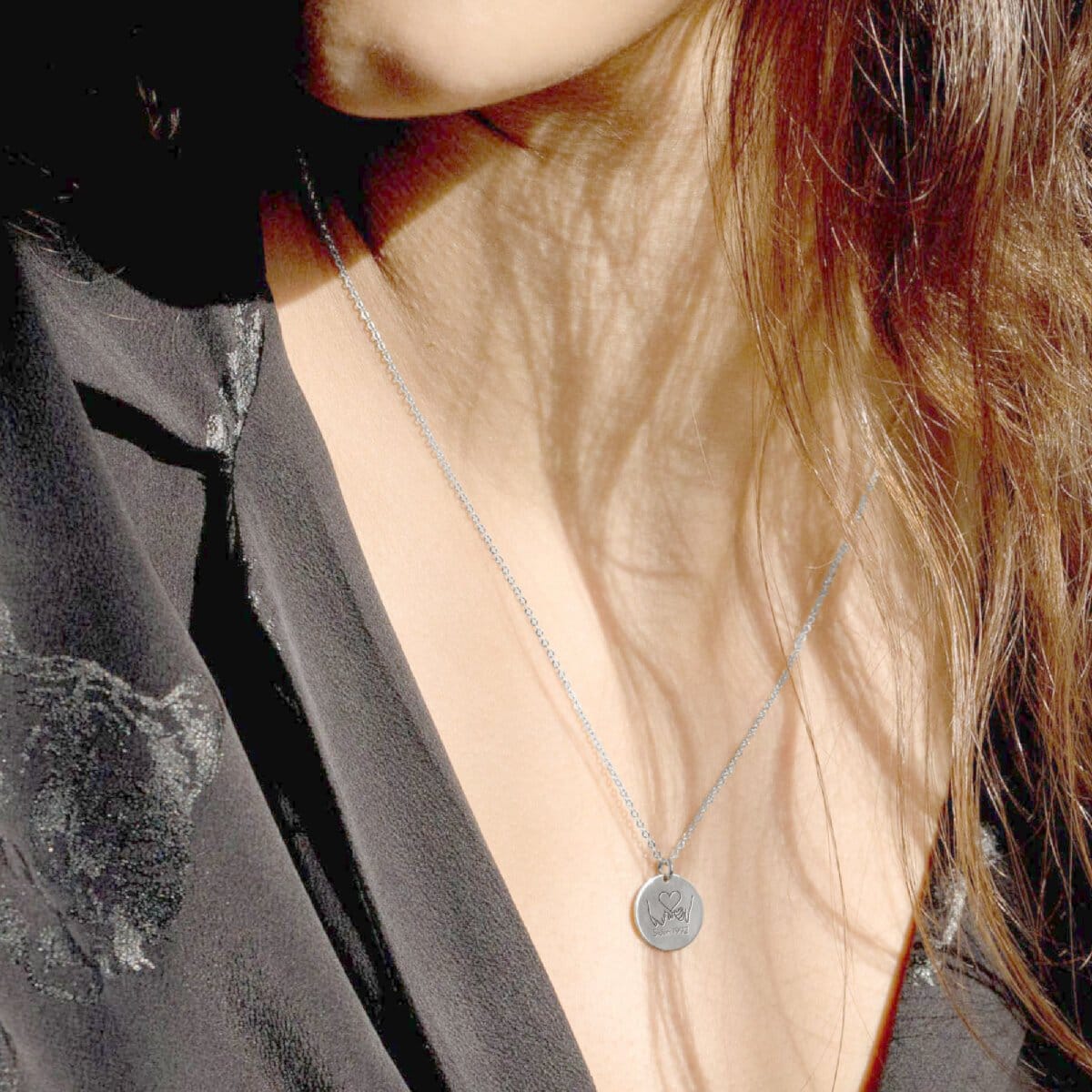 pinky-promise-our-love-closeup-product-image-oendig-04-jpg Pinky Promise - Our Love - Personligt Smykke fra Øndig Jewellery. Evigt løfte i elegant smykke.