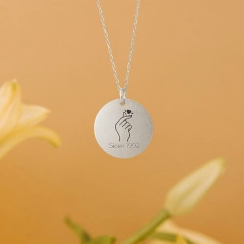 Knips, det lille hjerte - Personligt Smykke fra Øndig Jewellery. Knips – Personlig kærlighedshilsen om halsen.