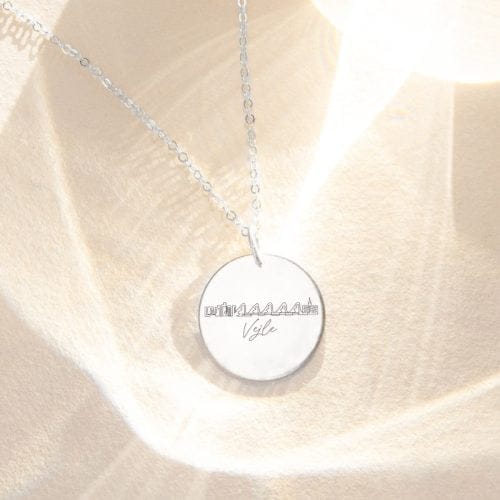 Vejle Skyline Line Art - Personligt Smykke fra Øndig Jewellery. Vejle Skyline halskæde - bær byens hjerte.