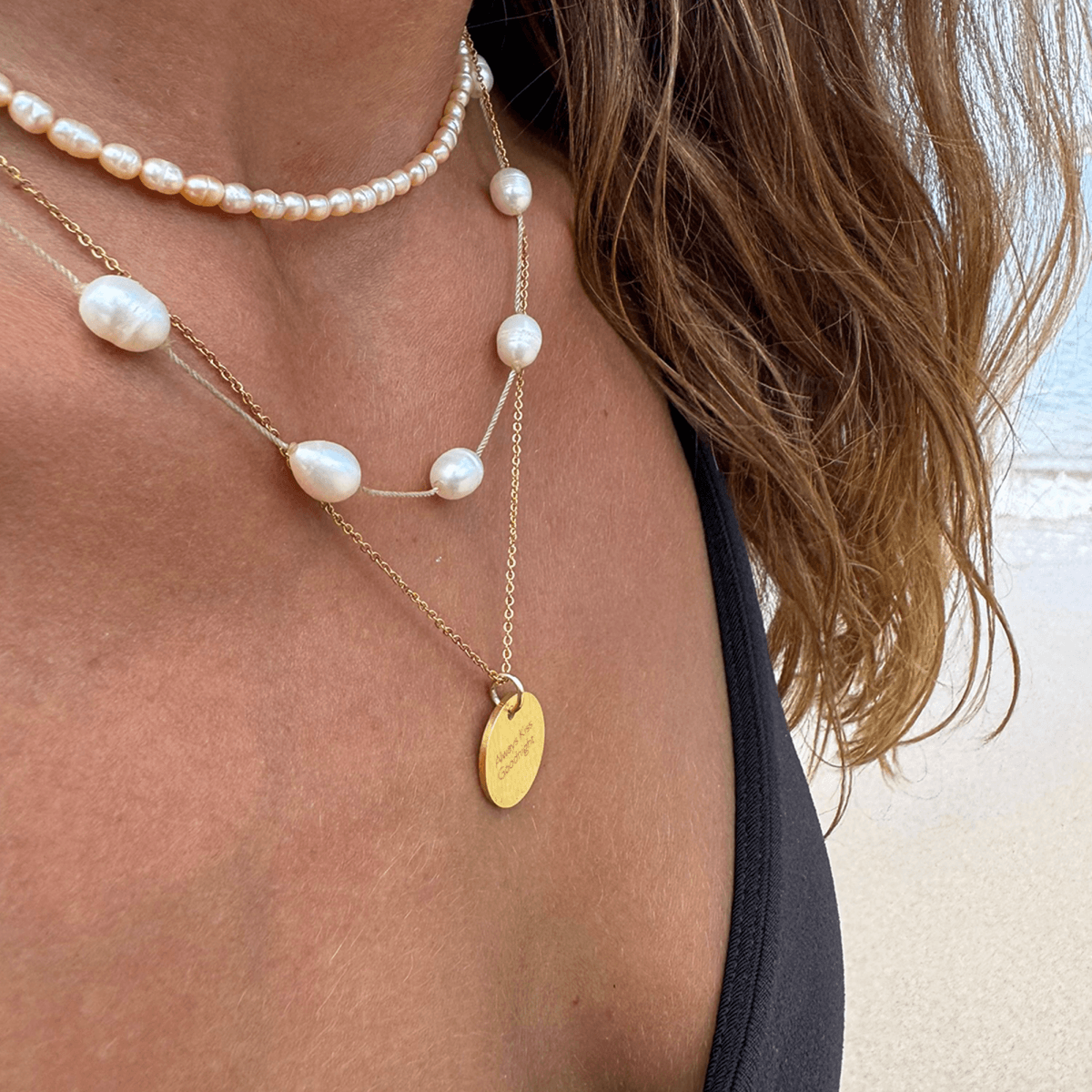 always-kiss-goodnight-cirkel-2.png Always Kiss Goodnight - Personligt Smykke fra Øndig Jewellery. Giv hende en personlig kærlighedsgave