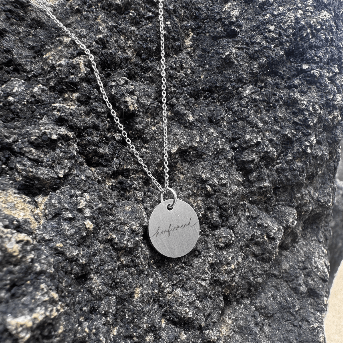 konfirmand-cirkel-4.png Konfirmand - halskæde - Personligt Smykke fra Øndig Jewellery. Giv konfirmanden et minde for livet