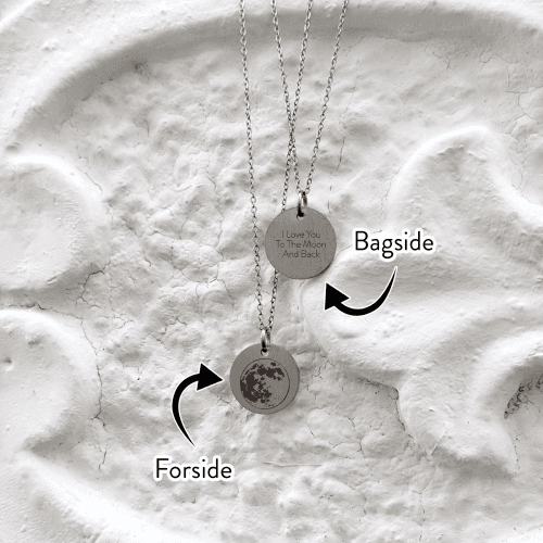 I Love You To The Moon And Back - Personligt Smykke fra Øndig Jewellery. Symbol på dybe minder og stærke bånd