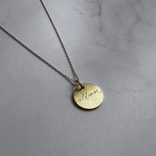 Oldemor - halskæde - Personligt Smykke fra Øndig Jewellery. Kærlig hyldest til oldemor – personligt smykke