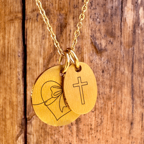 Kors på superellipse halskæde - Personligt Smykke fra Øndig Jewellery. Korshalskæde på elegant superellipse